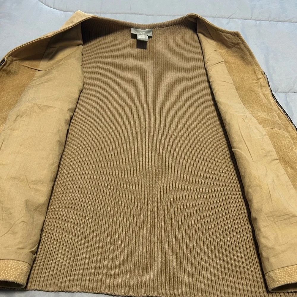 Ivy Brand Flower Embroidered Suede Front Knit Back Vest Size XL